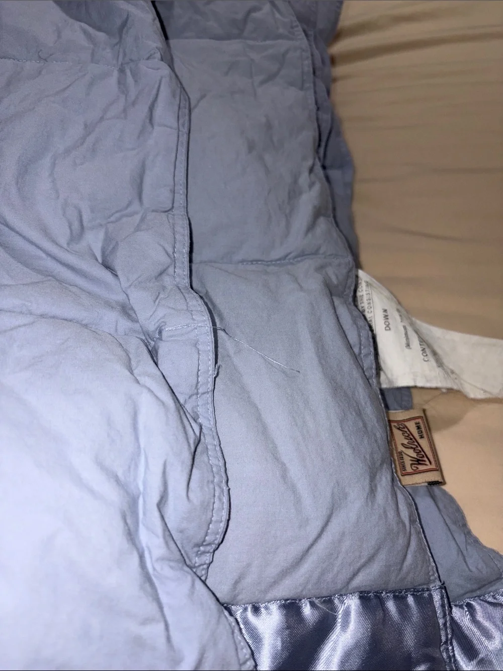 Woolrich Lightweight Down Comforter Blanket Oversized 90” x 98”